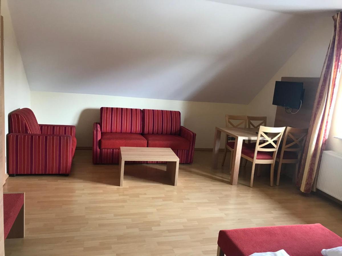 Apartamento Laupus-Hof Bad Vilbel Exterior foto