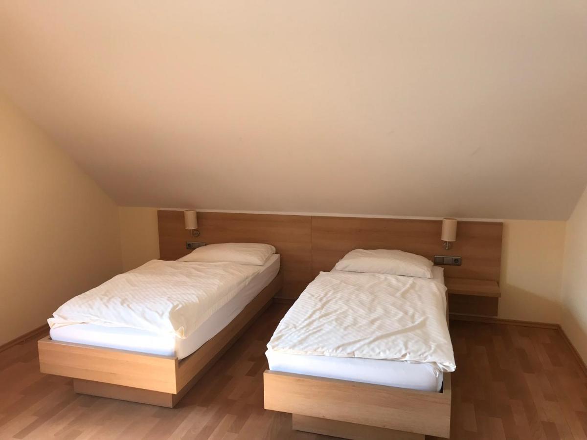 Apartamento Laupus-Hof Bad Vilbel Exterior foto